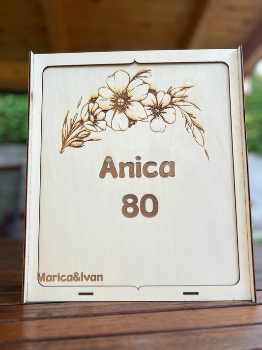 Lesena škatla za vino in dva kozarca